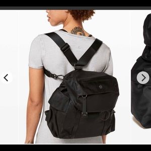 Lululemon Back to Me Convertible Bag